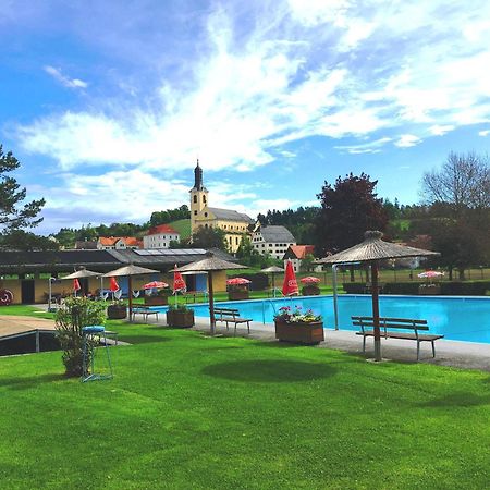 Ferienwohnung Am Freibad 里欧查赫 外观 照片