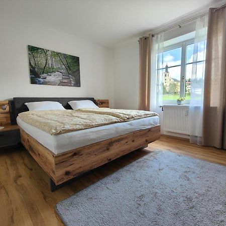 Ferienwohnung Am Freibad 里欧查赫 外观 照片
