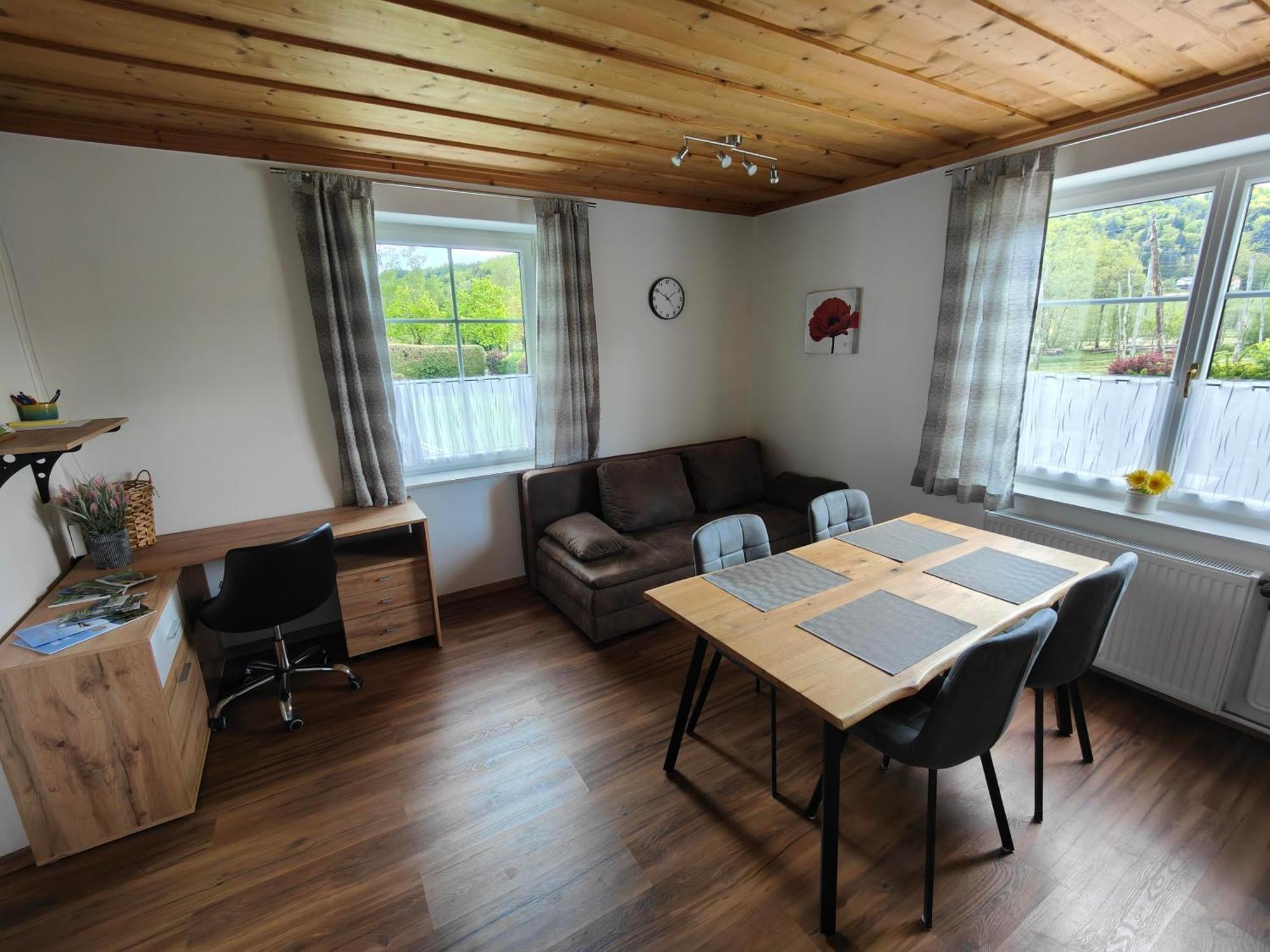 Ferienwohnung Am Freibad 里欧查赫 外观 照片