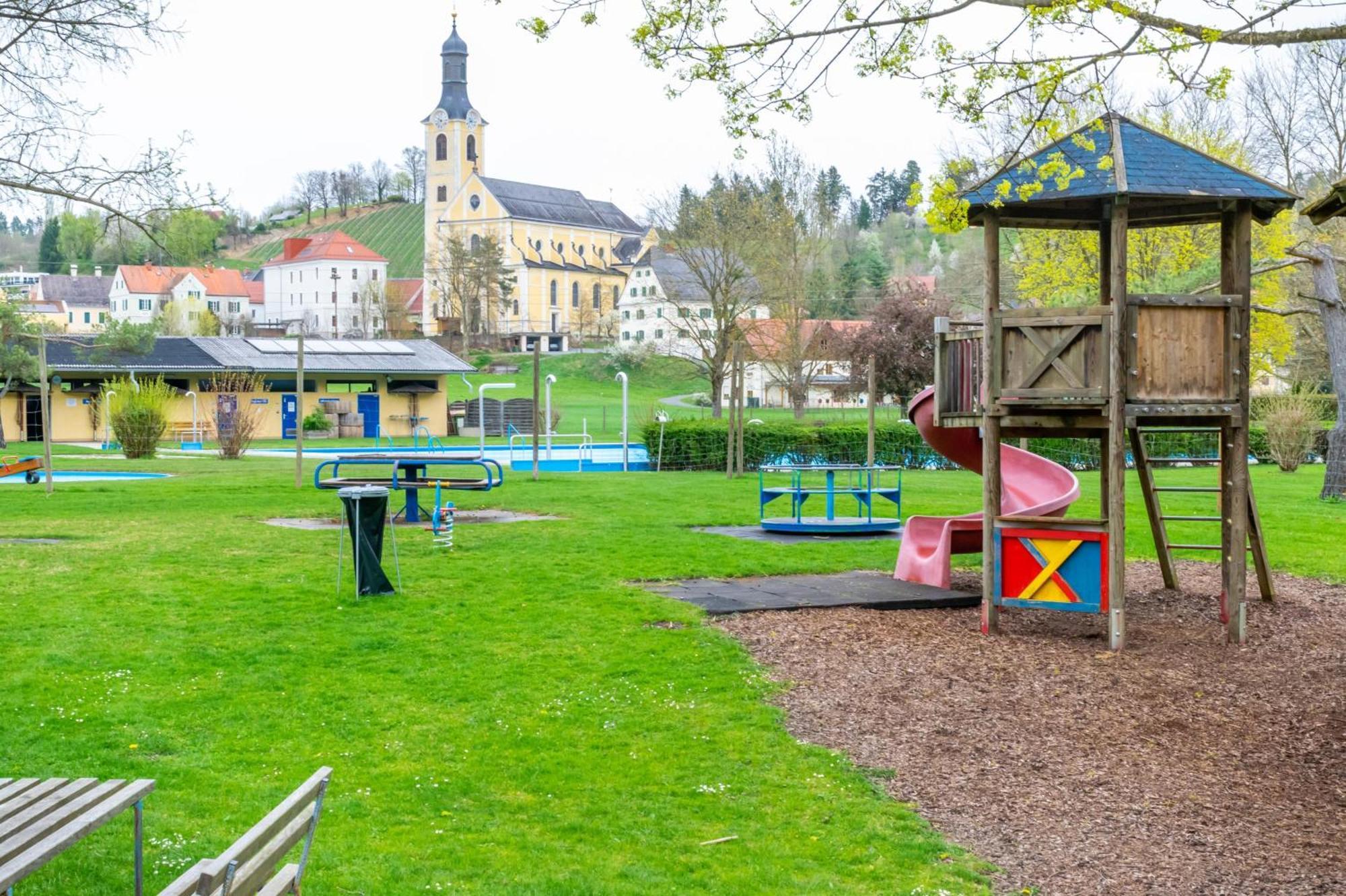 Ferienwohnung Am Freibad 里欧查赫 外观 照片
